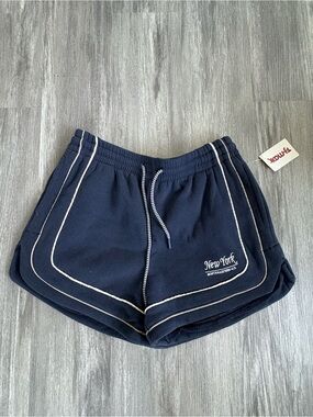 Navy Athletic Drawstring Shorts with White Piping - New York Detail